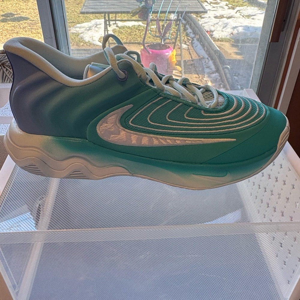 Nike Giannis Immortality 4